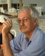 Profile picture for user ROBERT_5_2