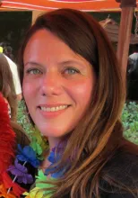 Profile picture for user Lisa_1_2